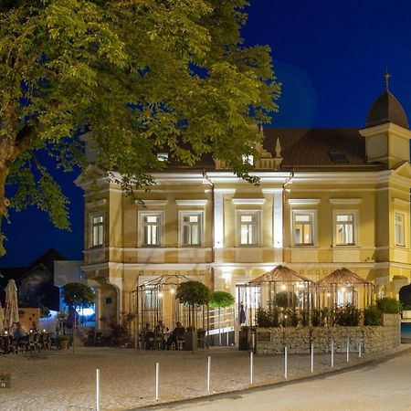 Dvorec Gregorcic Шмарєске-Топлице Екстер'єр фото