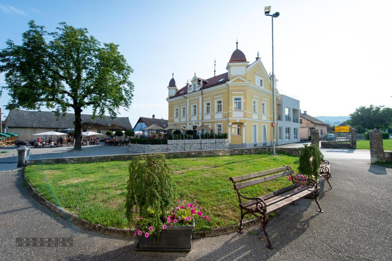 Dvorec Gregorcic Шмарєске-Топлице Екстер'єр фото