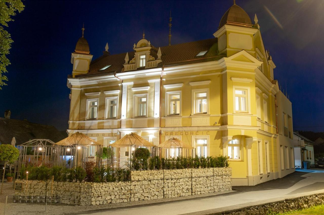 Dvorec Gregorcic Шмарєске-Топлице Екстер'єр фото